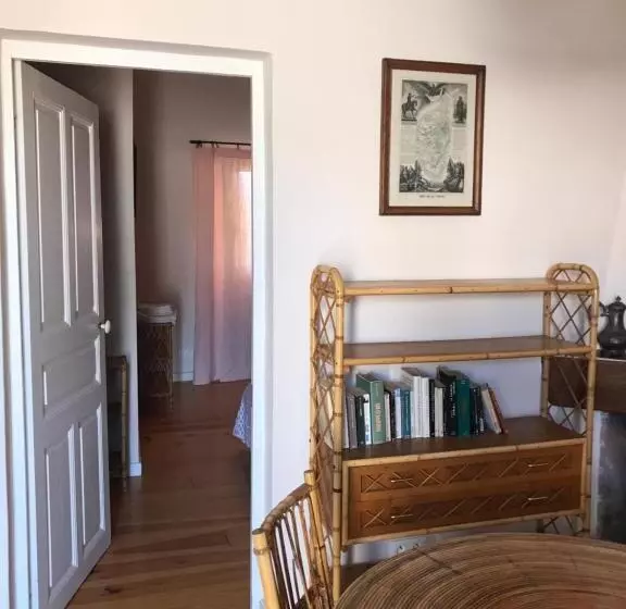 تختخواب و صبحانه A Loghja Di Cavallo Morto