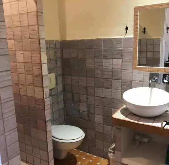 تختخواب و صبحانه A Loghja Di Cavallo Morto