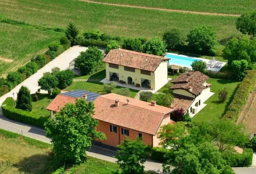 هتل Agriturismo Bitturelli