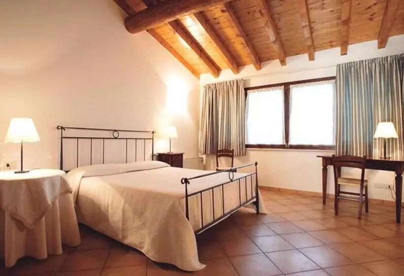 هتل Agriturismo Bitturelli