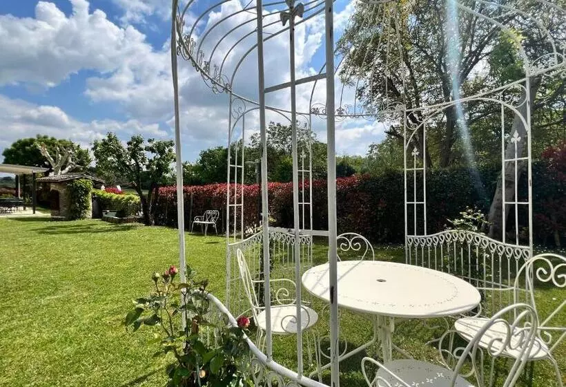 هتل Agriturismo Bitturelli
