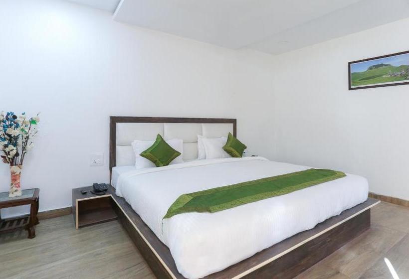 Hotel Treebo Tryst The Trance