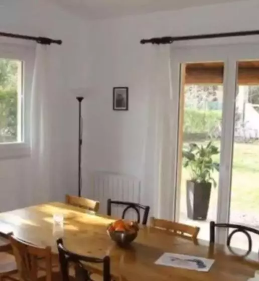 پانسیون Corsica Paddock