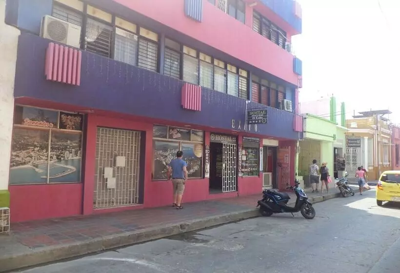 ペンション Hostal El Exito