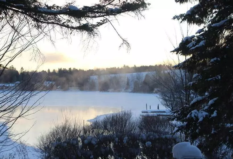 Majatalo La Maison Jaune D Eastman
