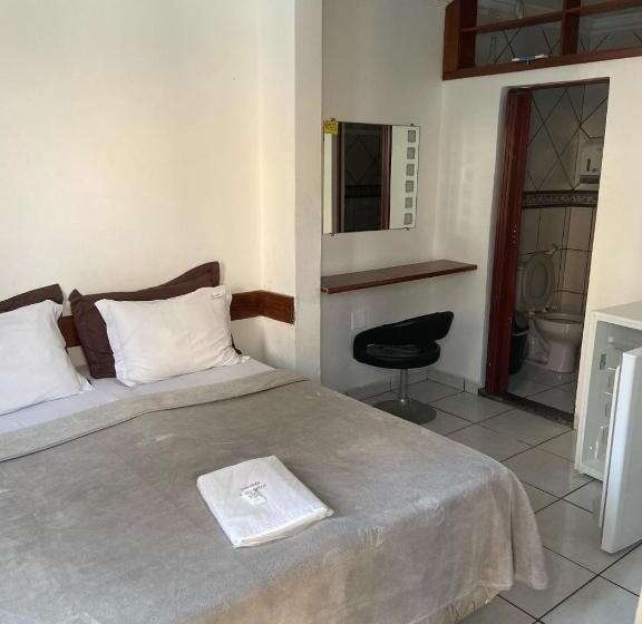 هاستل Pousada Pinheiro