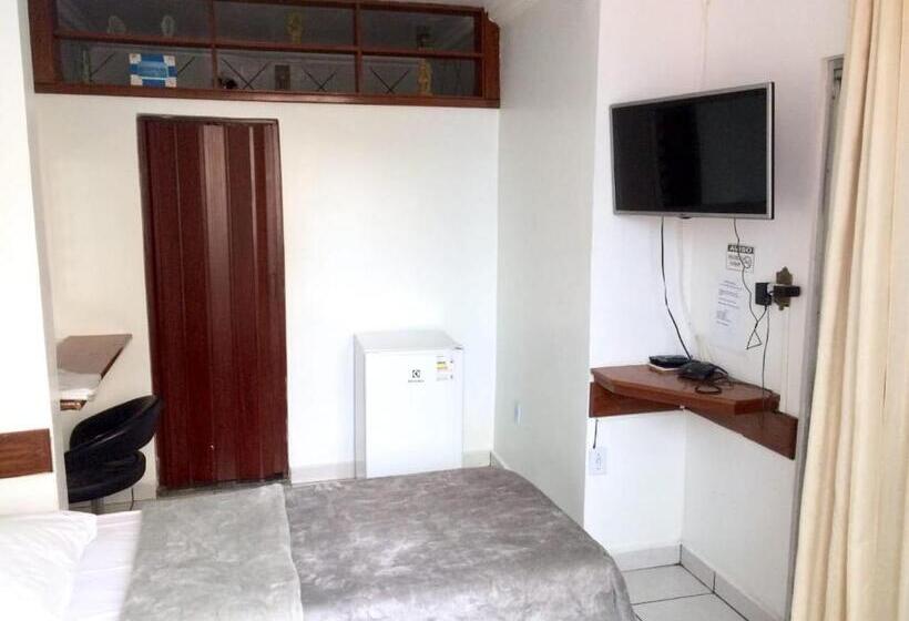 هاستل Pousada Pinheiro