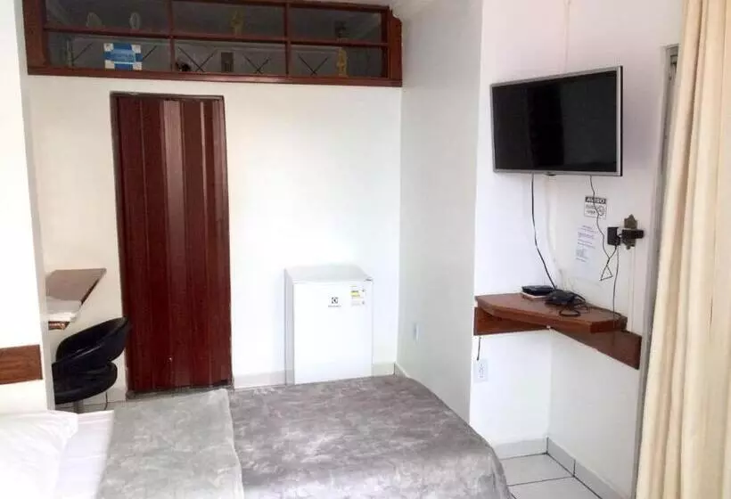 Retkeilymaja Pousada Pinheiro