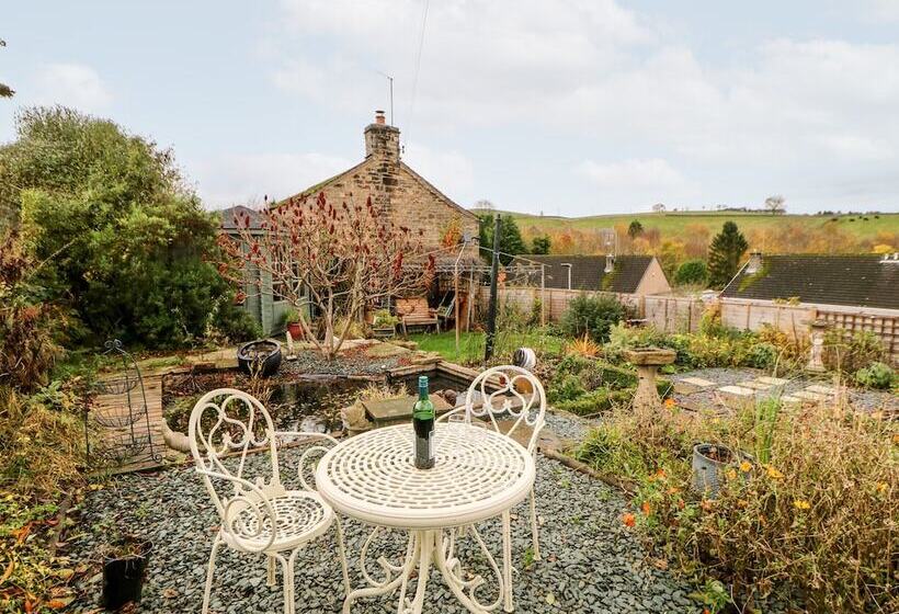 צימר Chare Close Cottage