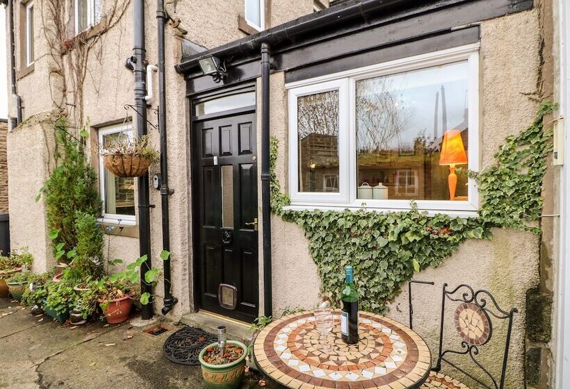 צימר Chare Close Cottage