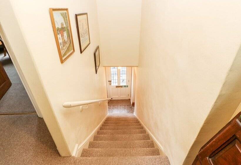 צימר Chare Close Cottage