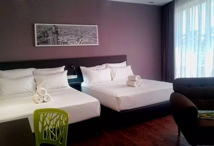 ホテル The Loftplaza