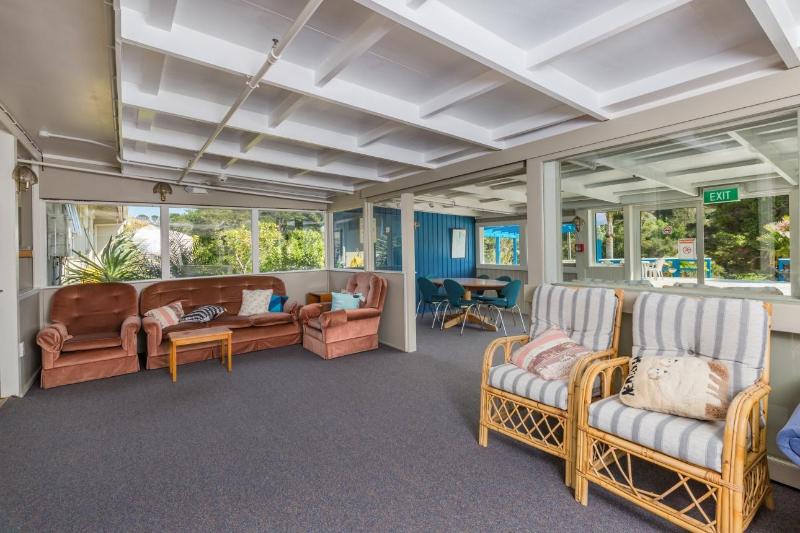 汽车旅馆  Riverside Lodge Paihia