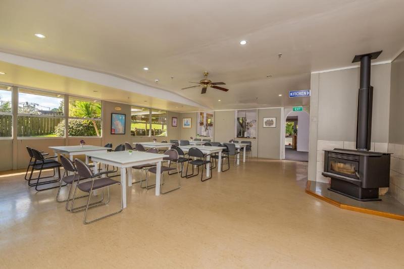 汽车旅馆  Riverside Lodge Paihia