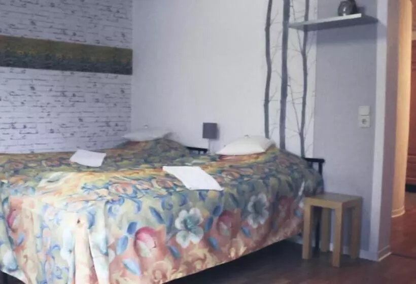 ペンション Ferienwohnung Holl