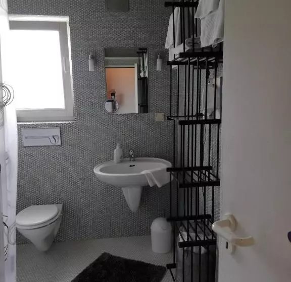 ペンション Ferienwohnung Holl
