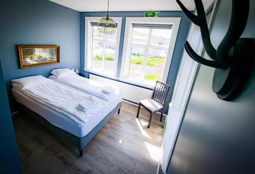 پانسیون Guesthouse Hóll