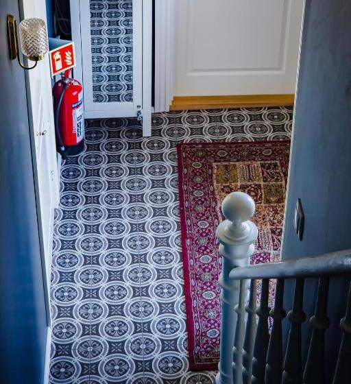 پانسیون Guesthouse Hóll