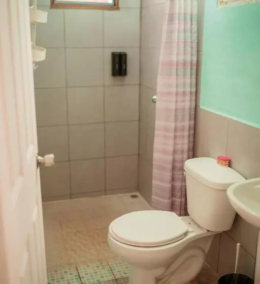 پانسیون Hostal Azul