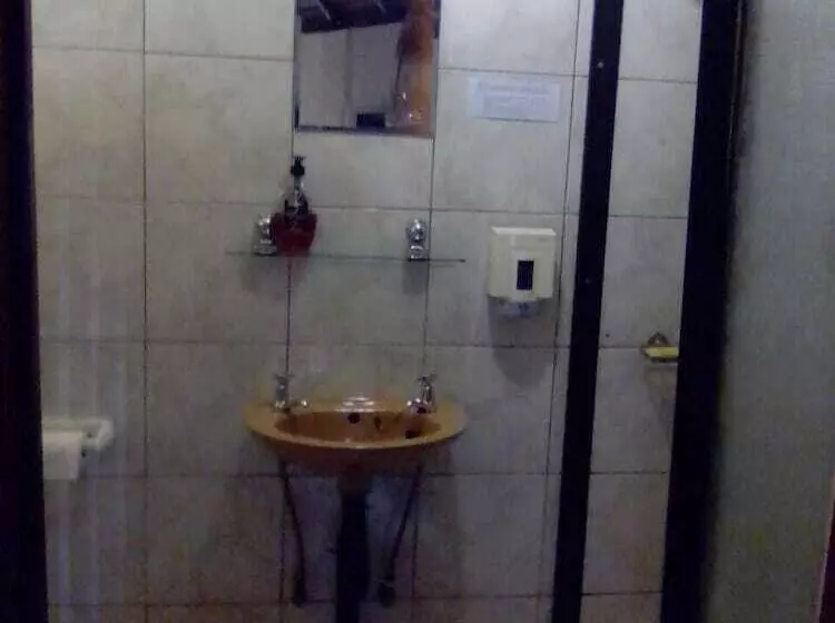 پانسیون Khesa Guesthome