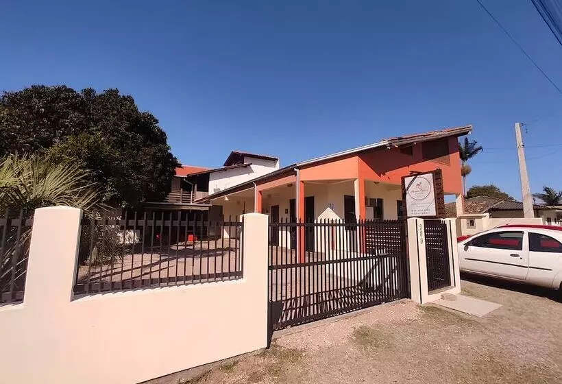 ペンション Pousada Areia Nova