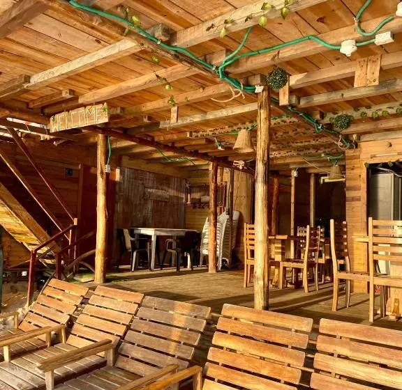 ペンション Raw Kokomar Posadanativa