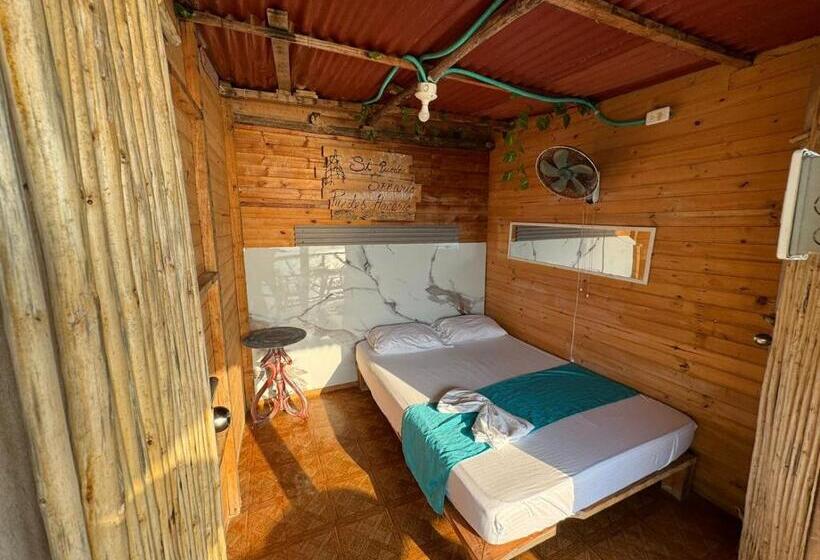 پانسیون Raw Kokomar Posadanativa