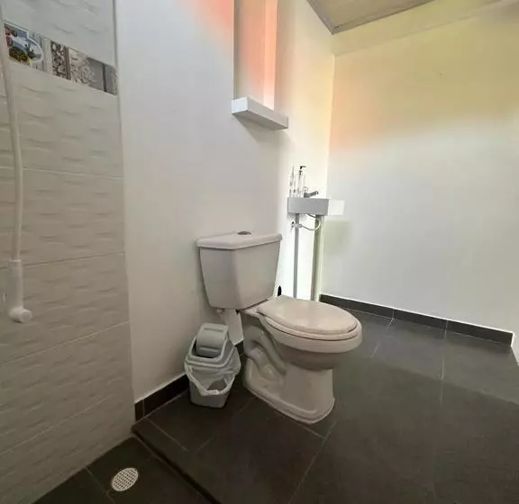 ペンション Raw Kokomar Posadanativa