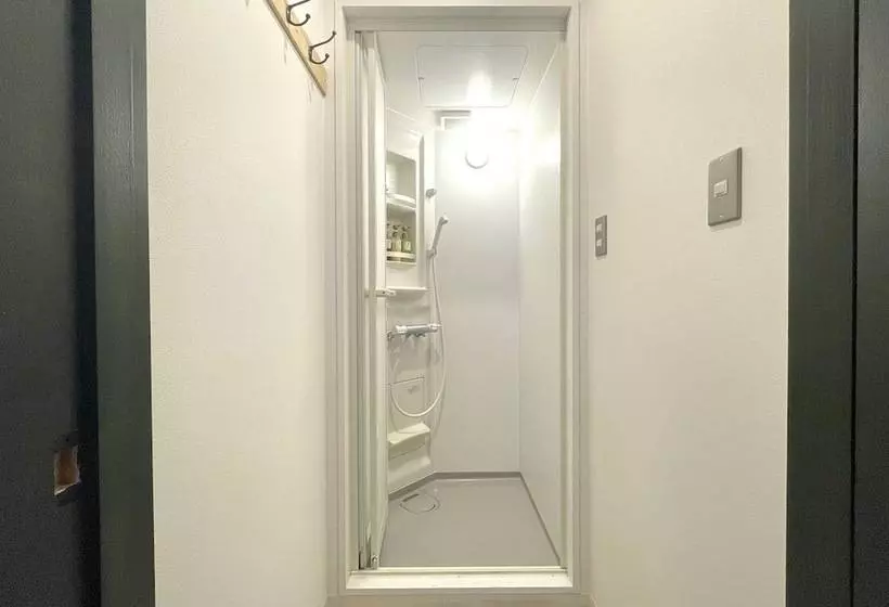 Hostel 1889