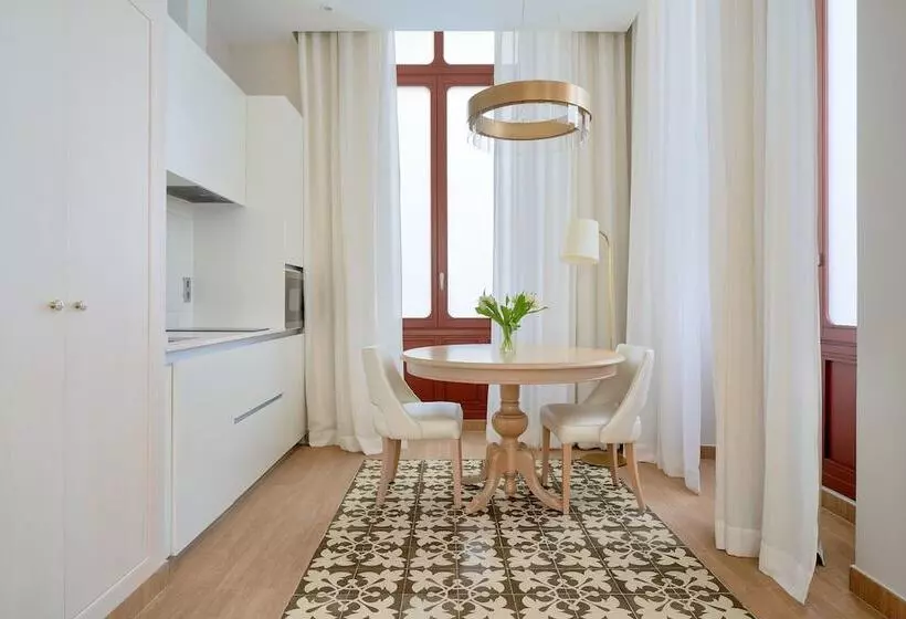 ホテル Tandem Soho Suites