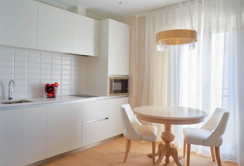 בית מלון כפרי Tandem Soho Suites