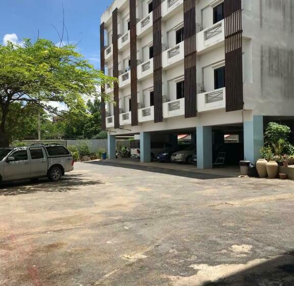 Отель Vatchara Northgate