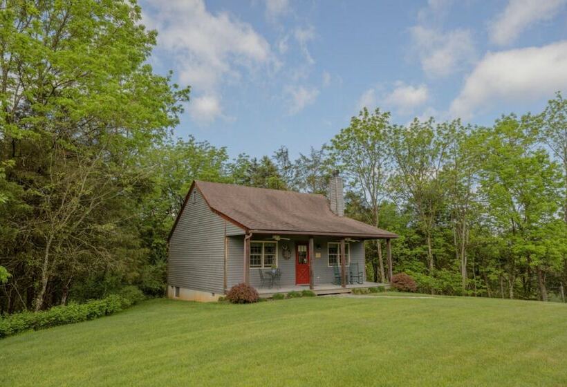 مبيت وإفطار Autumn Ridge Cottages