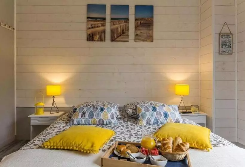 ベッドアンドブレックファースト Les Pieds Dans L Eau