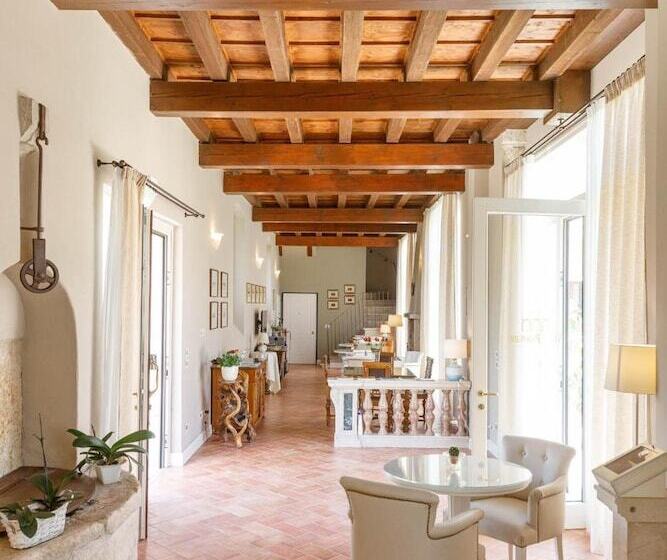 مبيت وإفطار Villa Padovani Relais De Charme   Adults Only