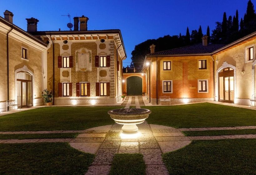 مبيت وإفطار Villa Padovani Relais De Charme   Adults Only