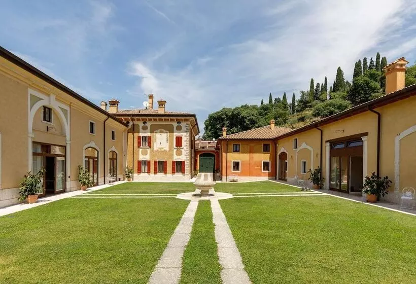 Aamiaismajoitus (B&B) Villa Padovani Relais De Charme   Adults Only