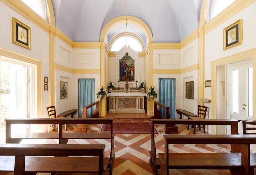 مبيت وإفطار Villa Padovani Relais De Charme   Adults Only