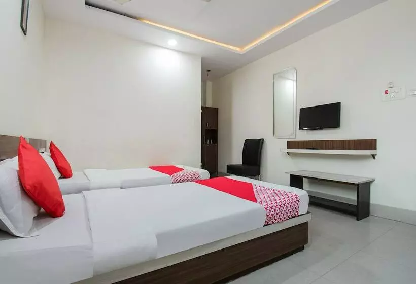 Hôtel Aarav Plaza
