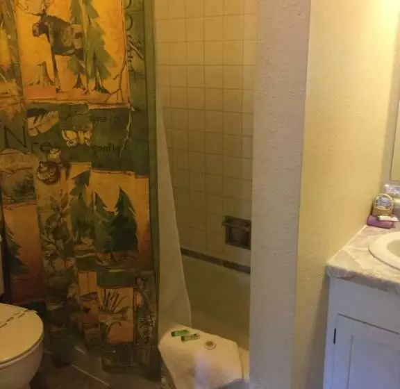 Motelli Rocky Mountain Lodge