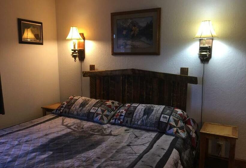 فندق على الطريق Rocky Mountain Lodge