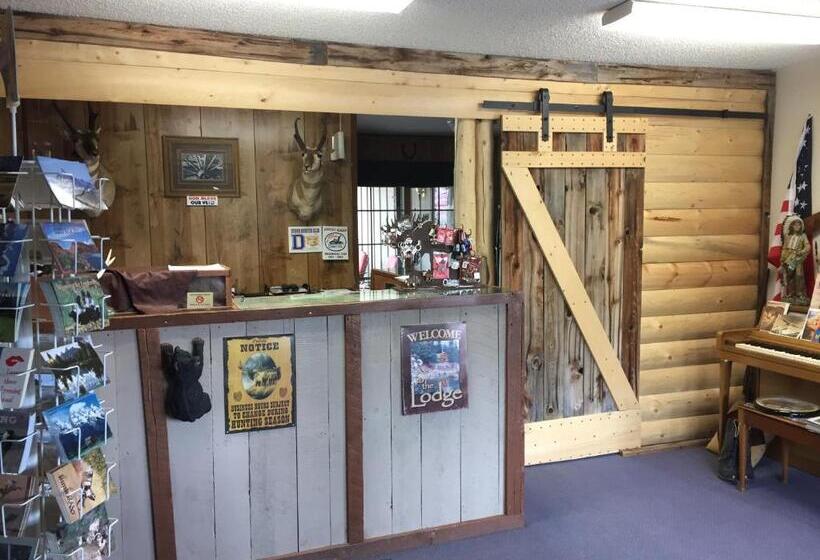 فندق على الطريق Rocky Mountain Lodge