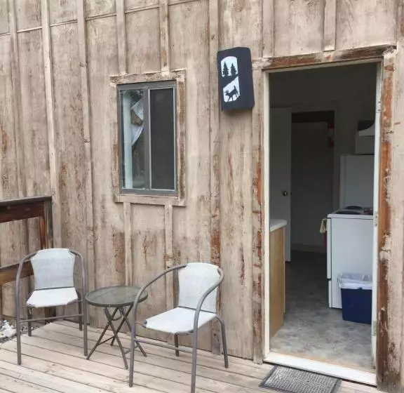 Motelli Rocky Mountain Lodge