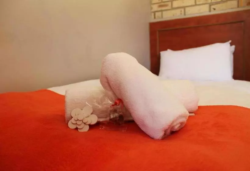 Majatalo Jarina Guesthouse