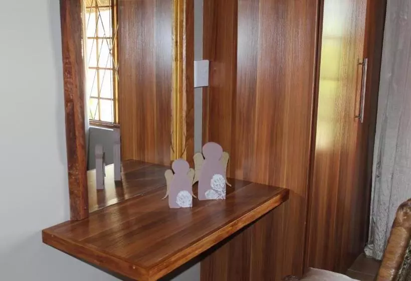 Majatalo Jarina Guesthouse