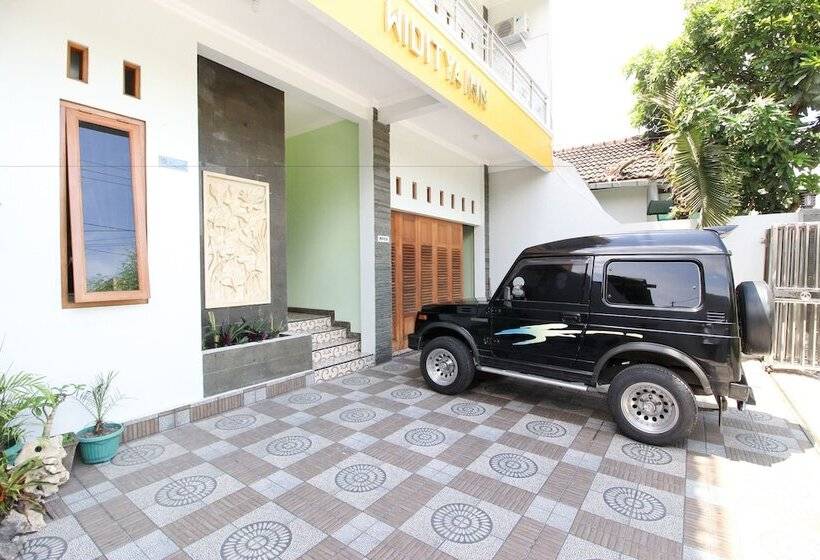 פנסיון Reddoorz Plus Near Taman Sari