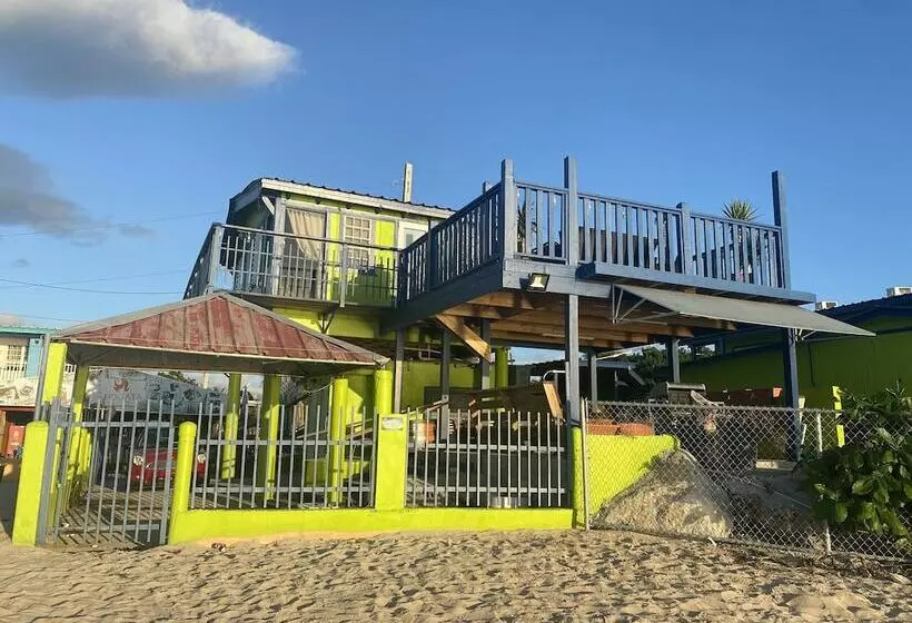 پانسیون Rooms Boutique By Annie S