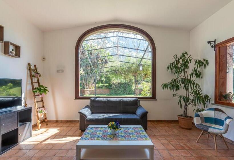 Nocleg ze śniadaniem Bouganville Home Mondello