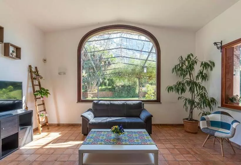 ベッドアンドブレックファースト Bouganville Home Mondello