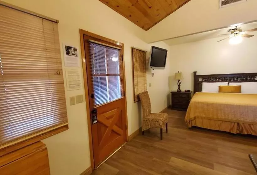 Motelli Kernville Inn